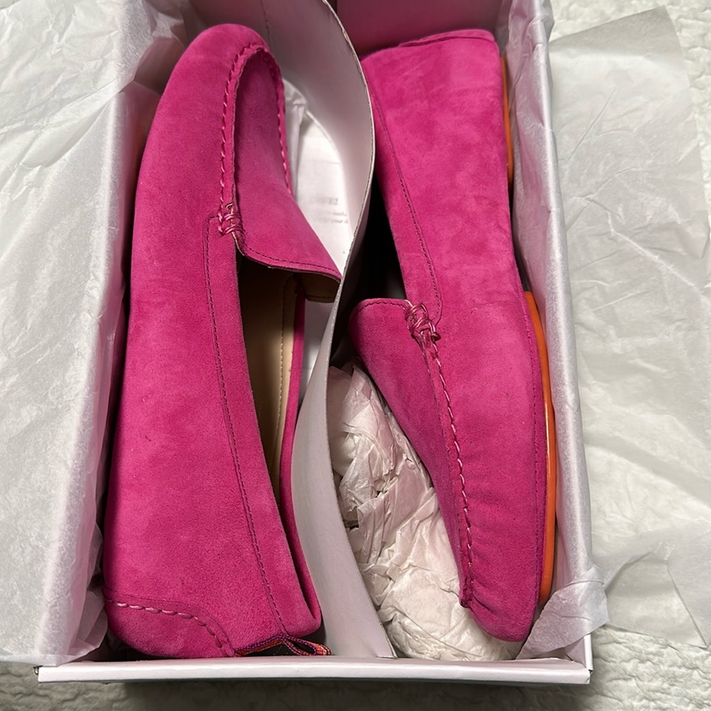 1901 pink fushia suede loafers